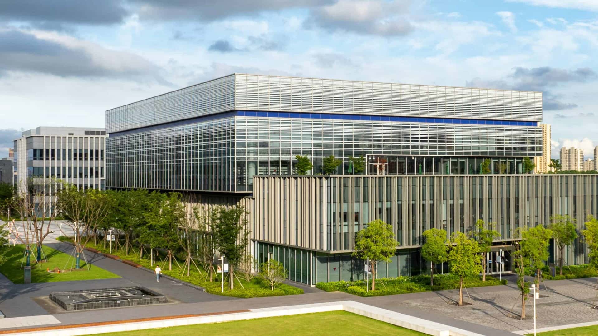 Lub Tsev Kawm Ntawv Qib Siab Kunshan Duke Lub Tshuab Saib Xyuas Huab Cua Zoo | Tongdy Smart Campus Solution